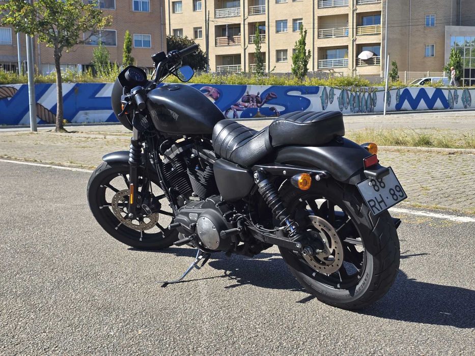 Harley Davidson Iron 883