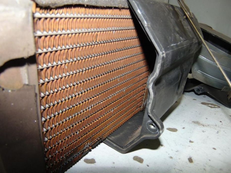 Mazda 818 radiador chaufagem " usado em bom estado