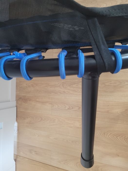 Trampolina Arebos 115cm na zewnątrz i do domu