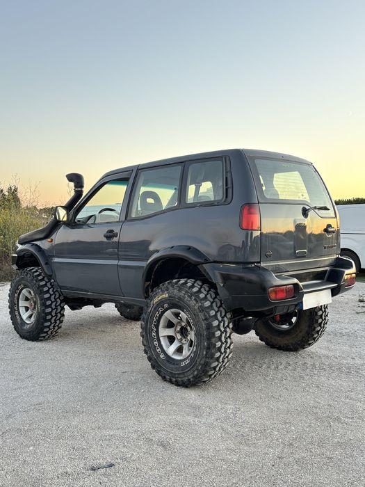 Nissan Terrano 2 2.7 eixo patrol 260 TD 27