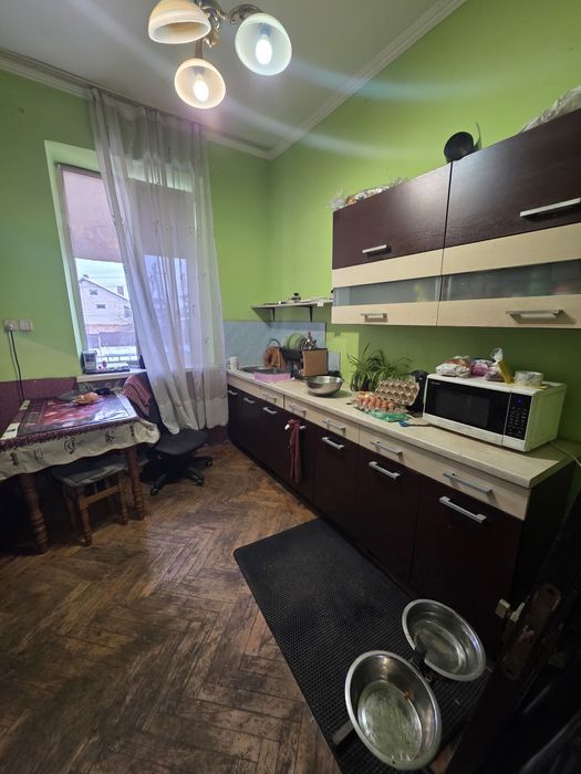 Продаж 3-ної квартири вул. Новознесенська.