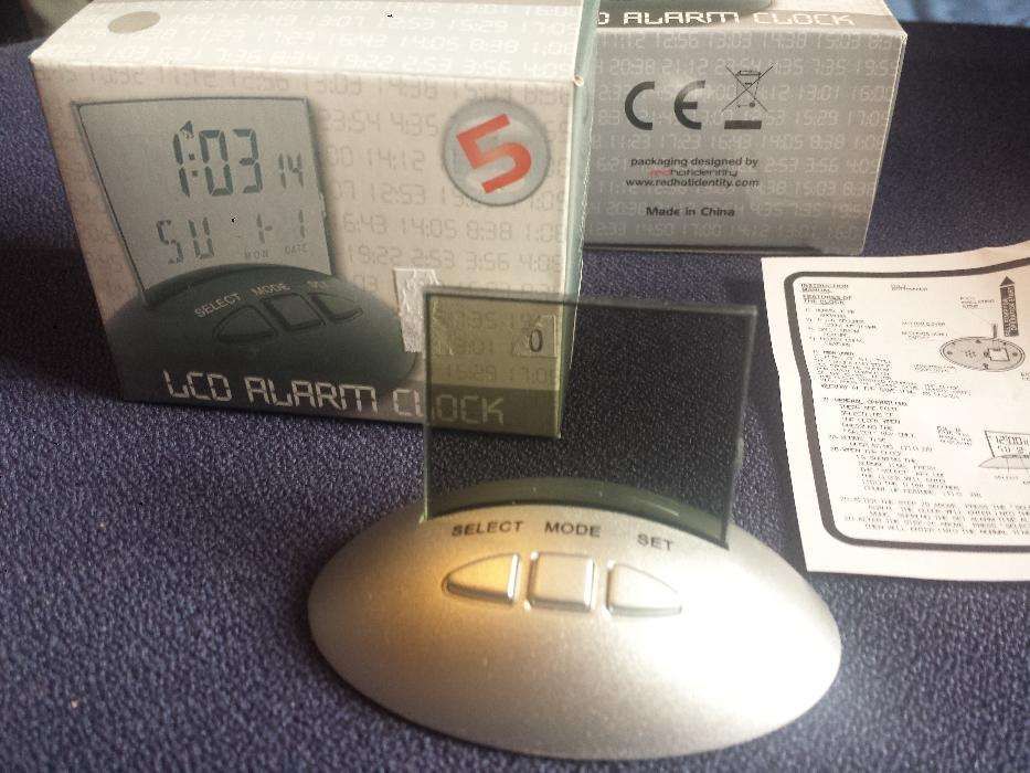 Mini LCD Alarm Clock427871328923166721