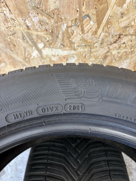 2 X Opony Wielosezonowe 225/55R18 Michelin