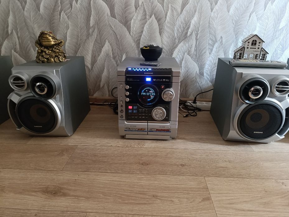 Муз. Центр Samsung