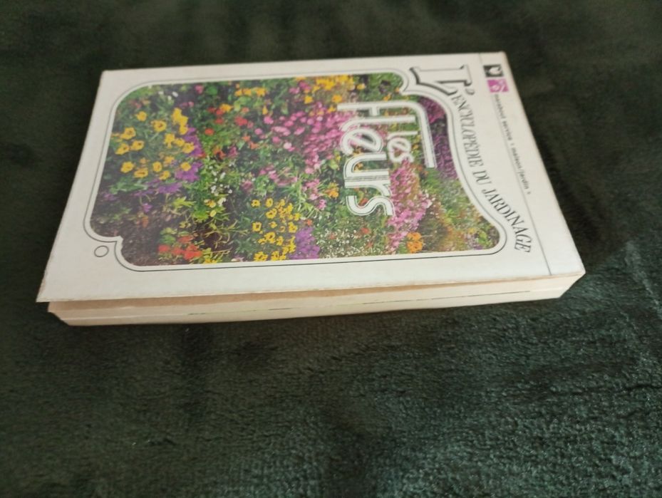 Encyclopédie du jardinage "Les fleurs" 1974 marabout	Annie Morand	1974