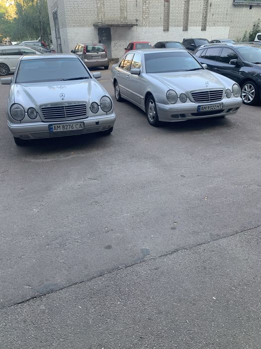 Мерседес w210 2001 рік гарний стан своя 5 років!