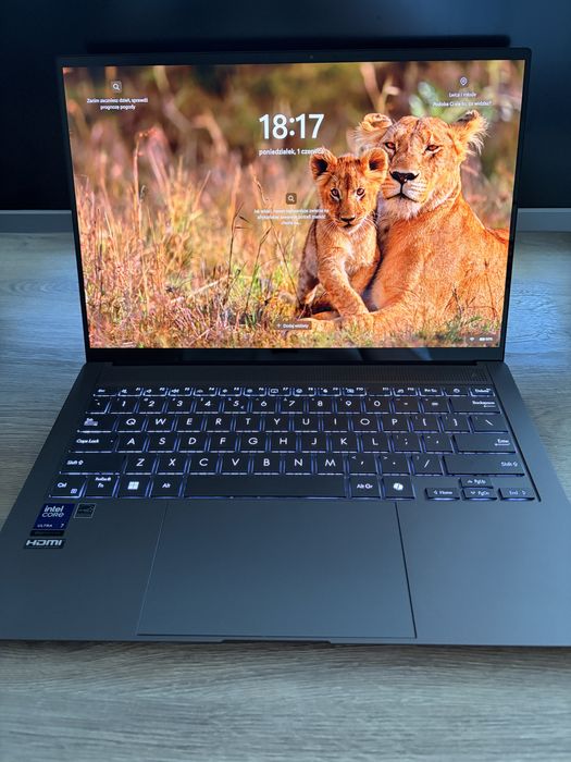 Asus Zenbook S14 UX5406S OLED Intel Ultra 7, 32 GB RAM, 1 TB SSD GWARANCJA