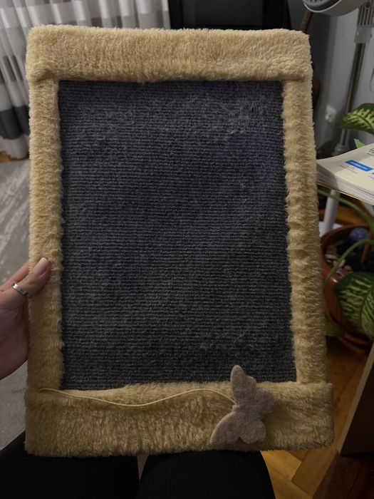 Продаю коврик для котиків
