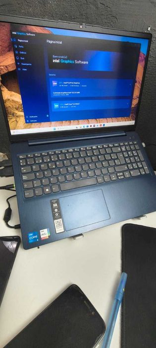 Notebook Lenovo seminovo i5 11º geração, 16GB Ram, 512GB  NVME Perfeito Trabalhos, Estudos e Alguns Jogos