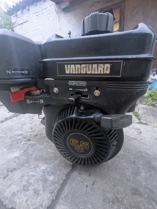 Двигун від мото блоку Vanguard 6.5 HP