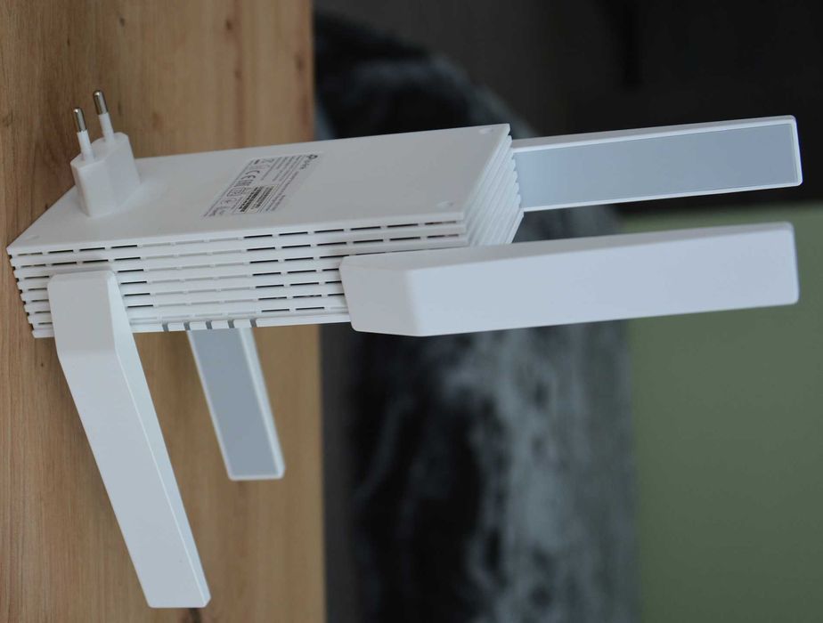 TP-LINK Wzmacniacz sygnału RE815XE Wifi AXE5400 WiFi 6E 6Ghz OneMesh