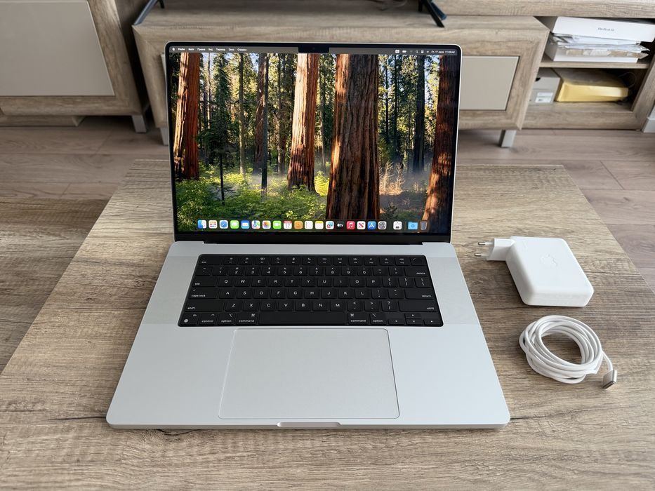 macbook pro m4 pro 16'' 24 512gb - Купить электронику Одесская