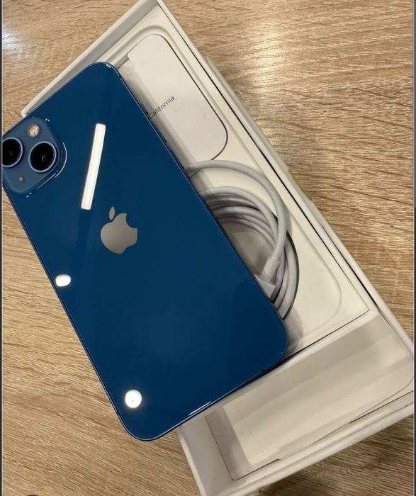 iPhone 13 128GB Azul