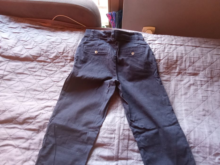 Spodnie chinos dla chłopca 140