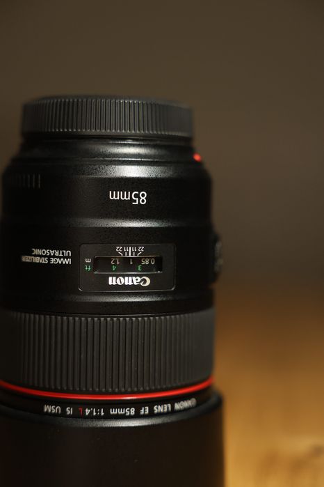 canon ef 85 14 - купити фототехніку, відеотехніку - Ціна на OLX.ua