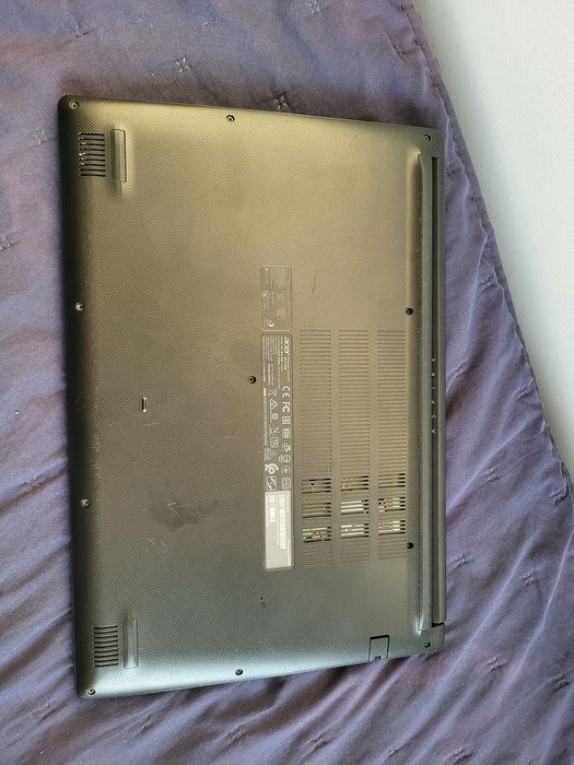 Szybki laptop Acer Aspire 3 4/128GB SSD Windows 11