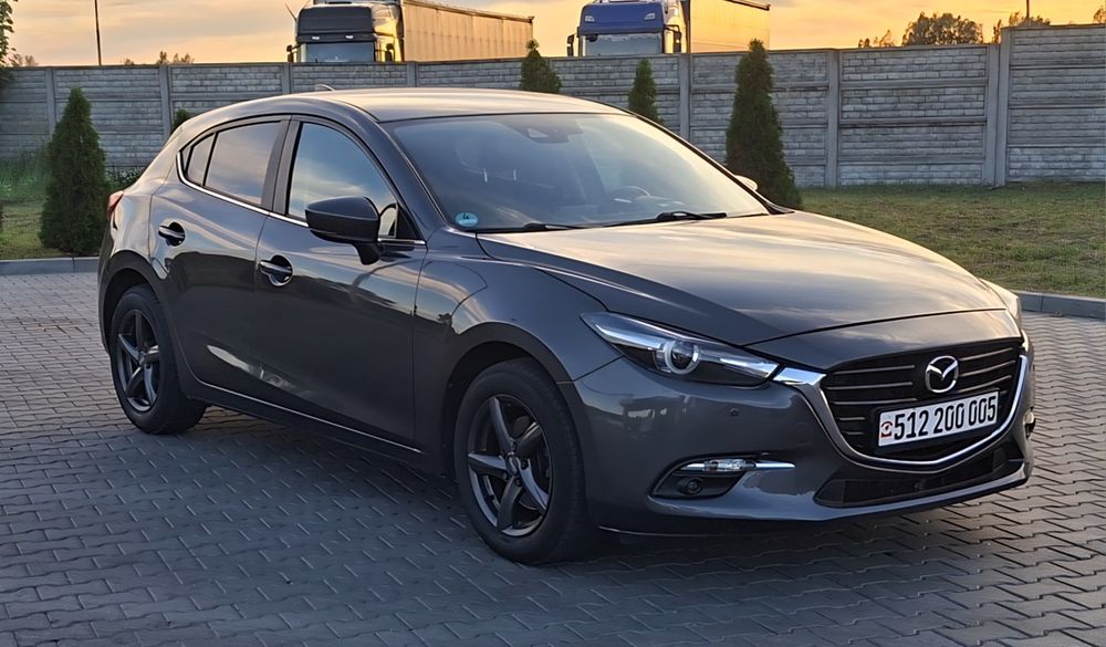 Mazda 3