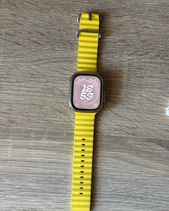 Apple Watch Ultra 1 — батарея 98%, оригінальний ремешок