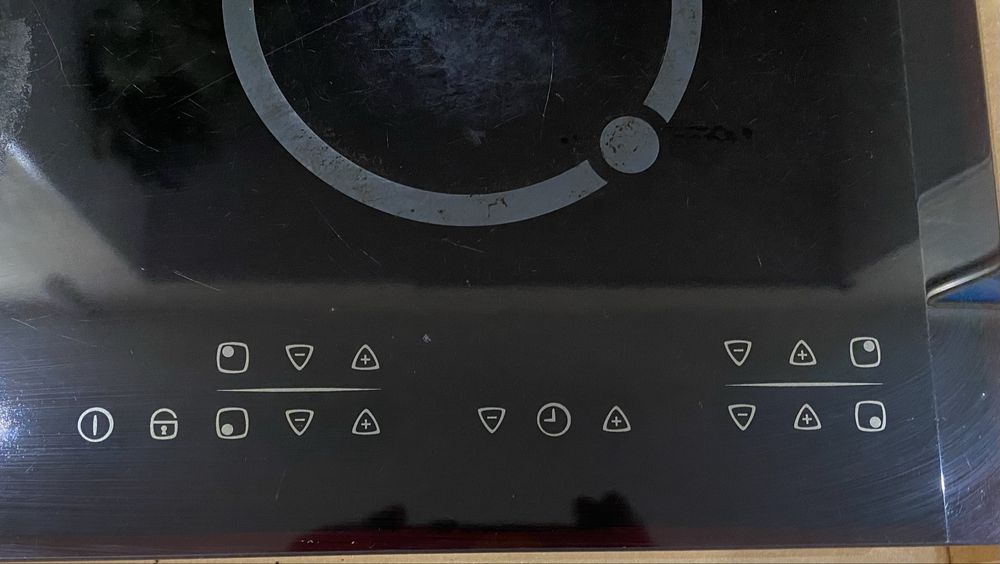 Варочная поверхность Electrolux