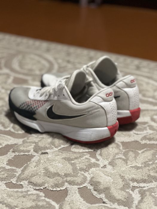 ПРОДАМ NIKE G.T. баскедбольні