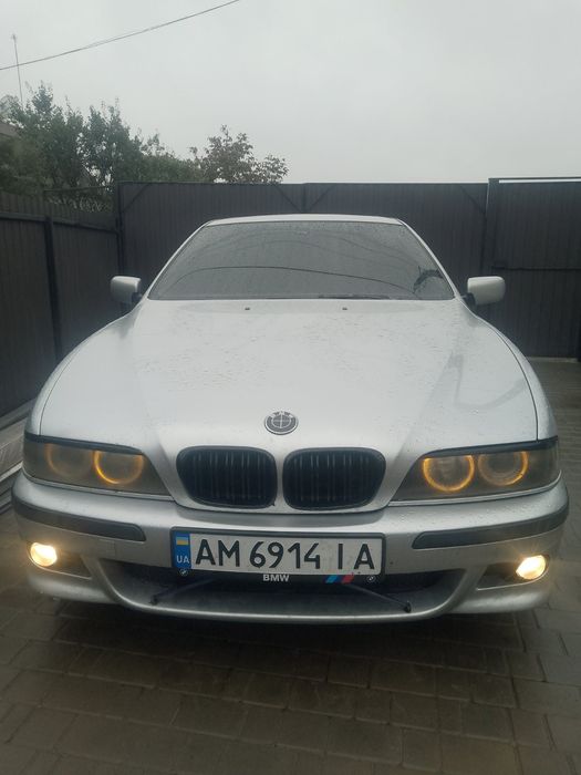 Продам е39 м52 б25