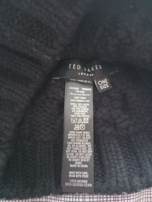 Шапка TED BAKER із 50%вовни,36%віскози,4%кашеміру