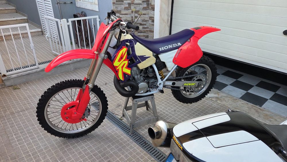 Honda CR500 e VTR1000