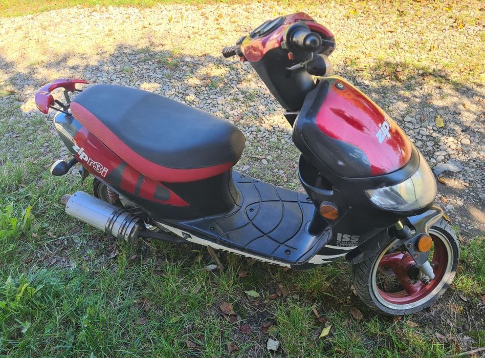 Скутер Viper zip r3I 50 їде 80км в гарному стані