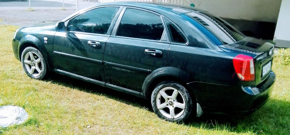 Продам лачеті за хорошу ціну