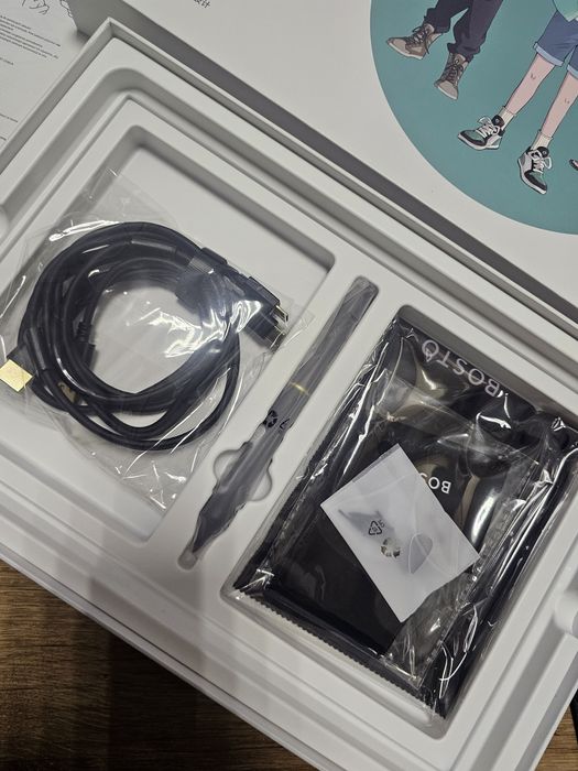 Tablet graficzny Bosto BT-12HD, nowy, nieużywany, idealny na prezent