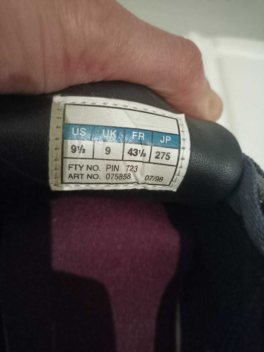 Ténis Adidas Superstar 82 cinzentos