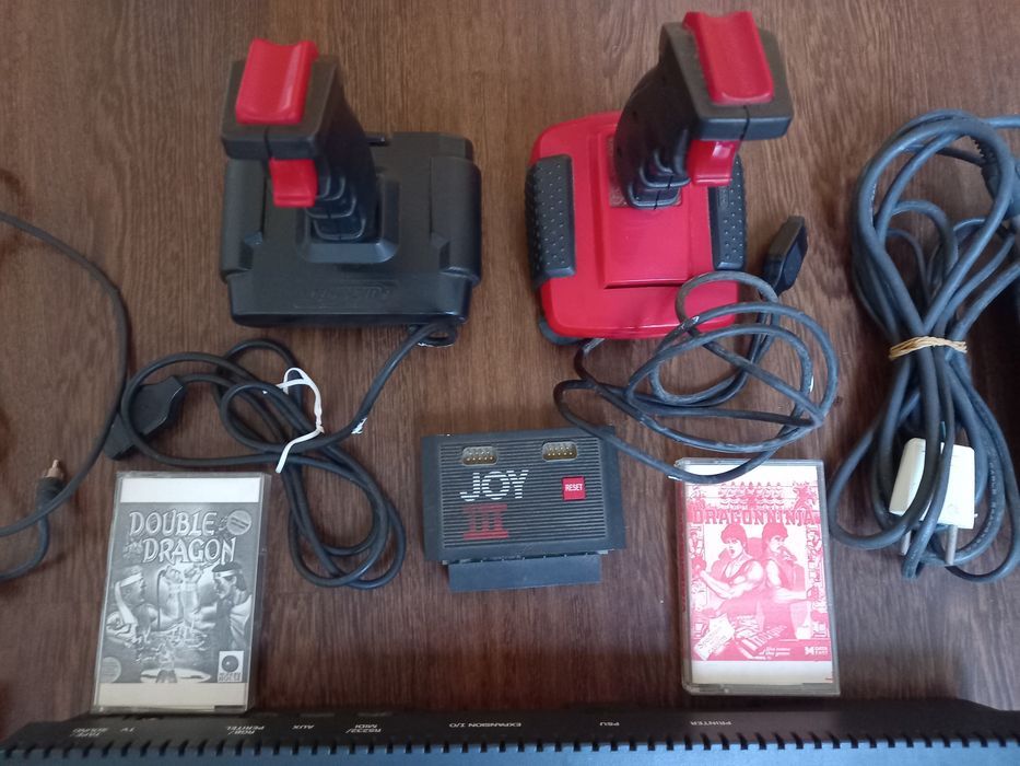 ZX Spectrum 128k +2 - 2 Joysticks - Grijó E Sermonde • OLX.pt