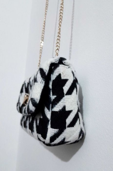 Mala pequena a tiracolo padrão geométrico H&M
