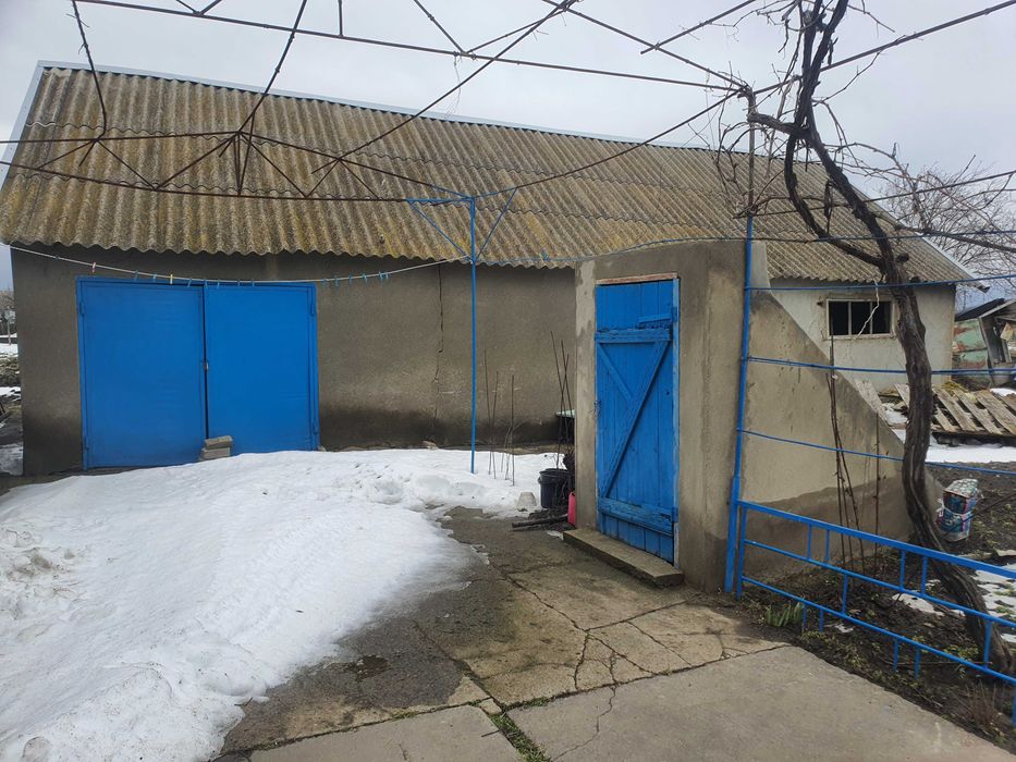 Продам каменный дом