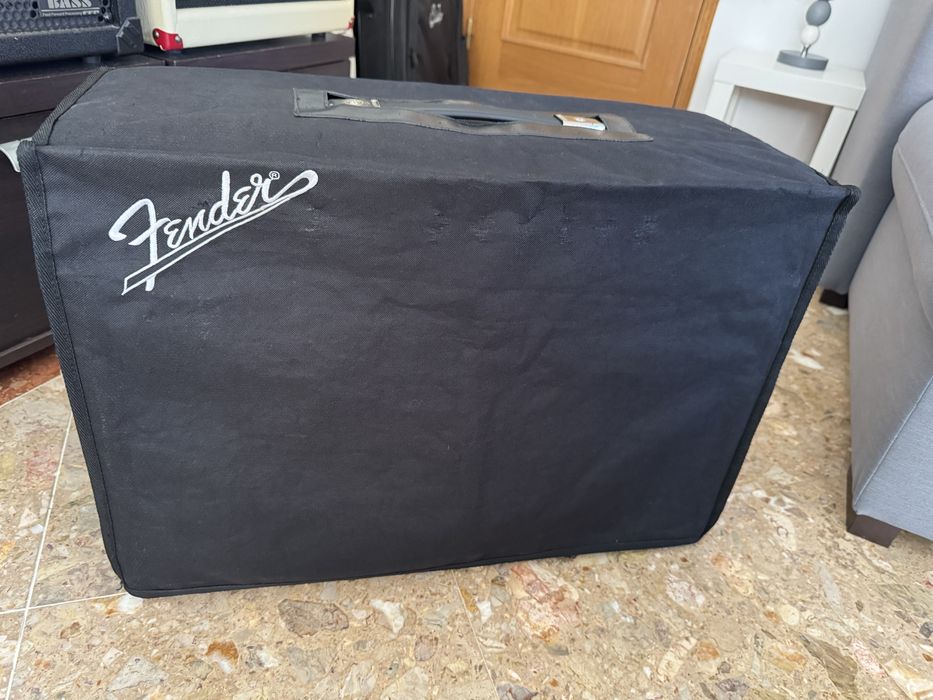 Fender Deluxe Reverb Tone Master