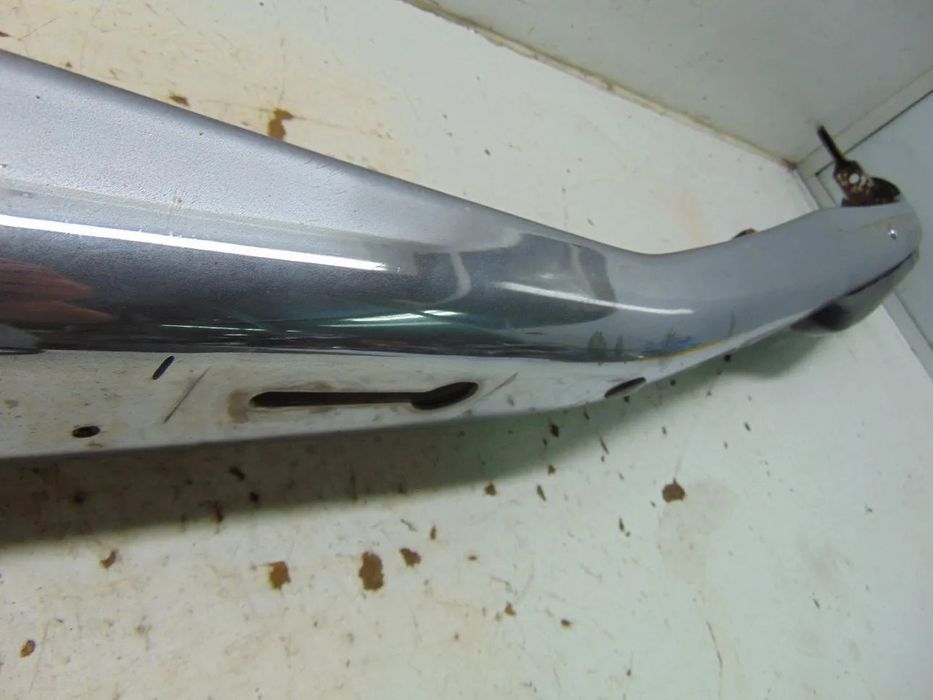 Mercedes W123 para-choques " usado em bom estado