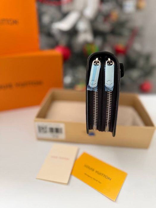 Кошелек клатч на два отделения Louis Vuitton Zippy органайзер луи