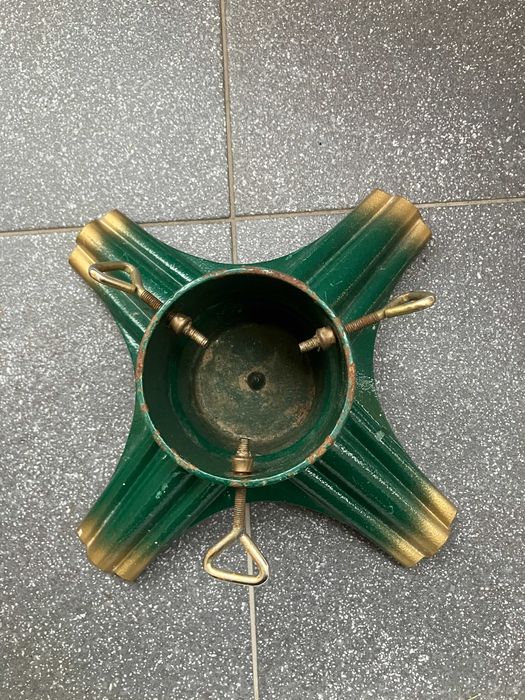 Stojak na choinkę metalowy stabilny, ciężki