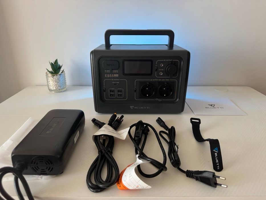 Bluetti EB55 — портативна електростанція