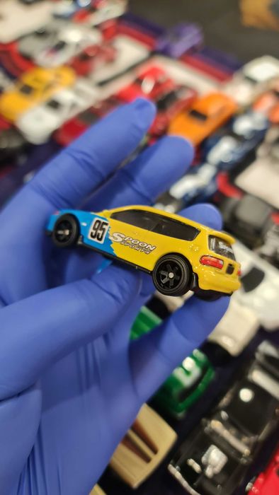 Hot WHEELS Premium - Modern Classics 5 Pack