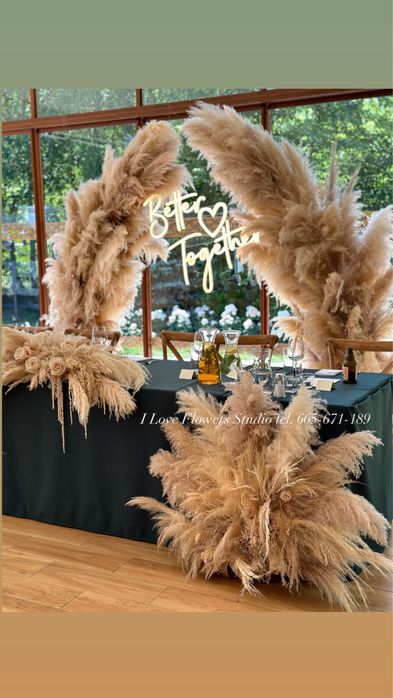 Pampasowe Wesele dekoracja z traw pampasowych na wesele