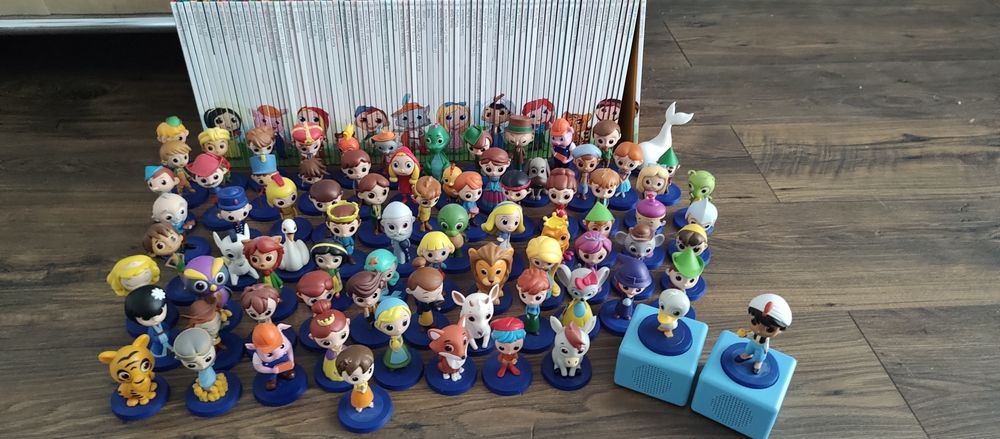 Kolekcja Hachette - opowiadajki 80 książek figurki i dwa glosniki