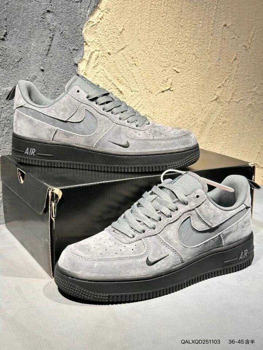 Air_ Force_ 1 Low_ '07 Grey R.44
