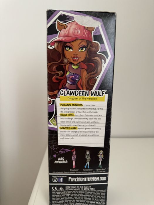Monster Higt  Clawdeen Wolf