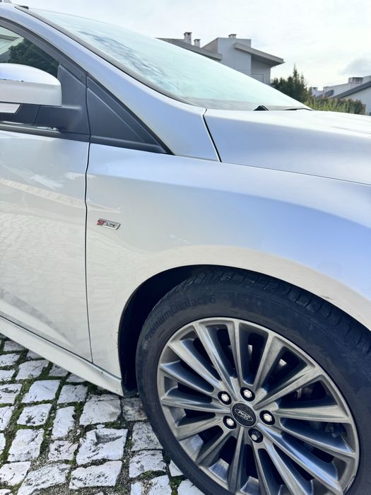 Focus ST Line - com apenas 79.300 kms