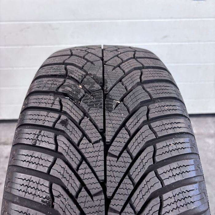 Opony Kumho WinterCraft WP52 225/55/18