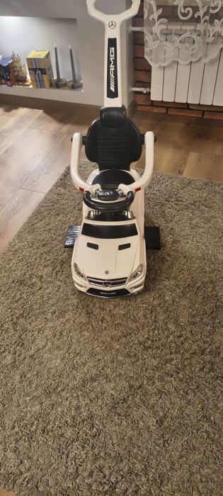 Jeździk Mercedes