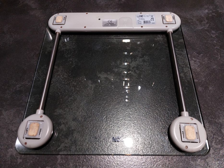 Waga łazienkowa CLATRONIC, szkło hartowane, max.150 kg