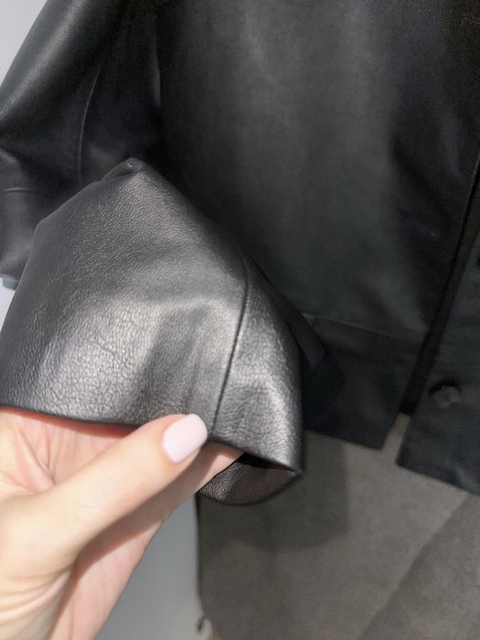 Продам кожаный жакет H&M