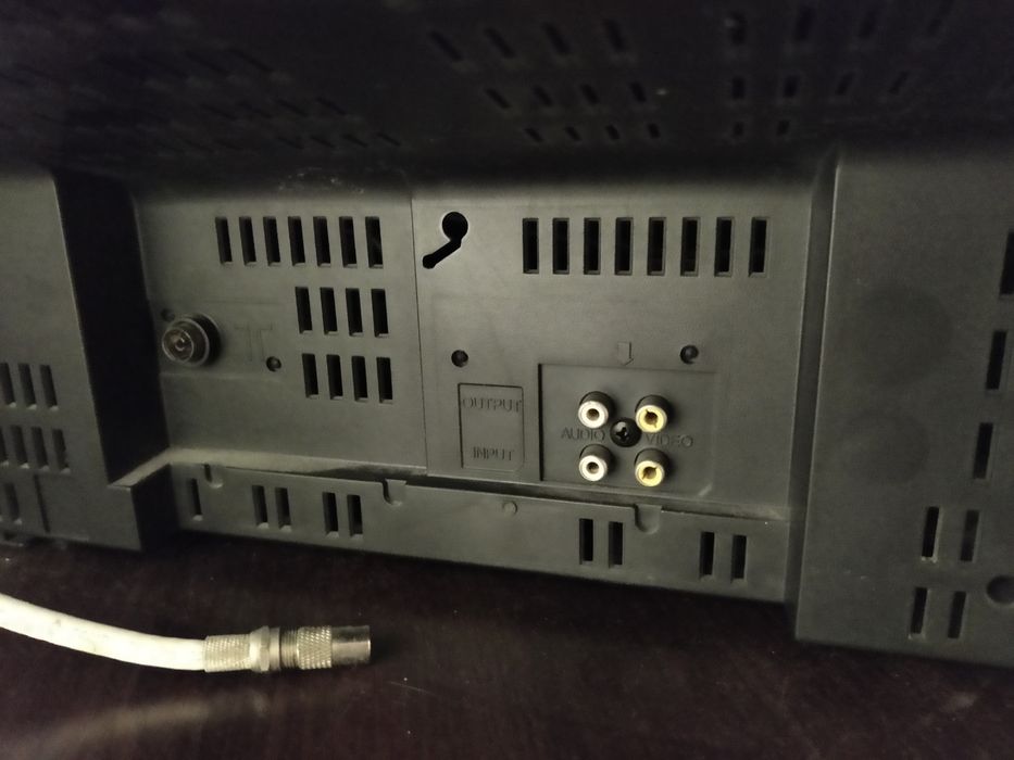 Телевизор Panasonic TC-21F2 рабочий б/у